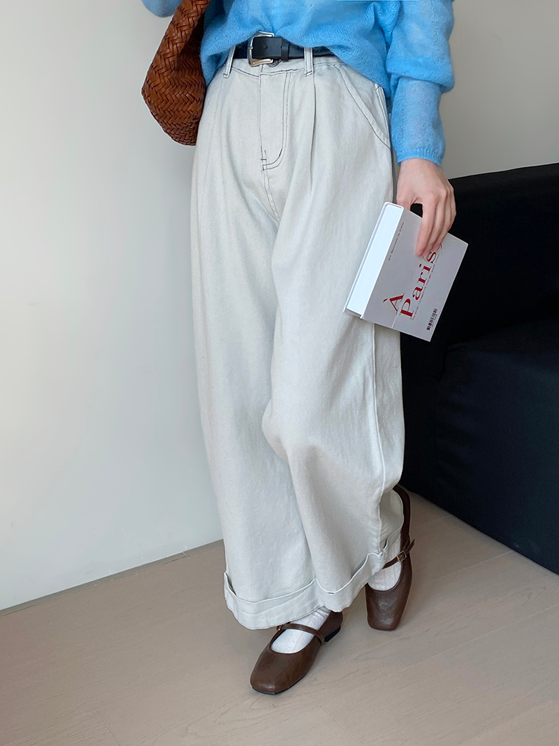 Then, the king of rolled-up pants, Korean high-waisted slimming straight-leg jeans, women's design, versatile casual long pants Z3336 Application Scenario