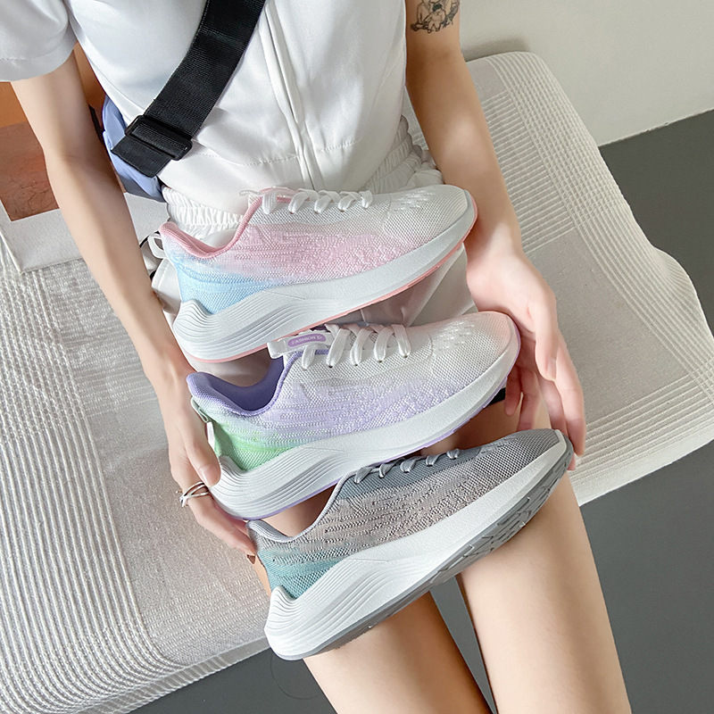 New Women's Shoes Fashion Breathable Flying Weaving Women's Sneakers Comfortable Thick Soled Travel Shoes Live The Same Women's Casual Shoes Application Scenario