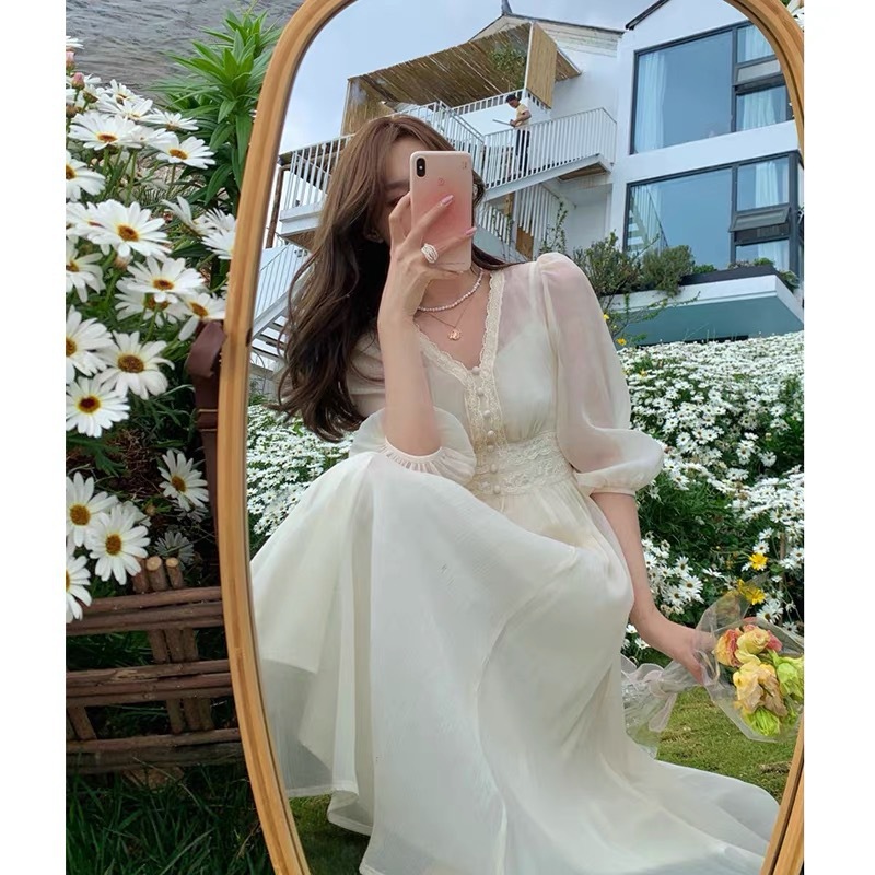 This 2022 new summer short-sleeved French halter floral dress for women's wear is elegant, high-end, and has a unique design sense Specification image