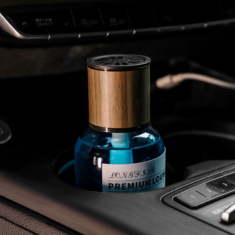 男士车载香薰汽车装饰摆件空气清新节日礼物无火熏香车载香水批发