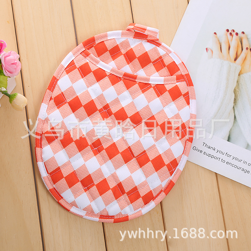 【LOVELY HOME】【 Hold Jia 】 Extra thick oval heat insulation gloves Heat insulation mat kitchen diamond print double ironing Item Picture
