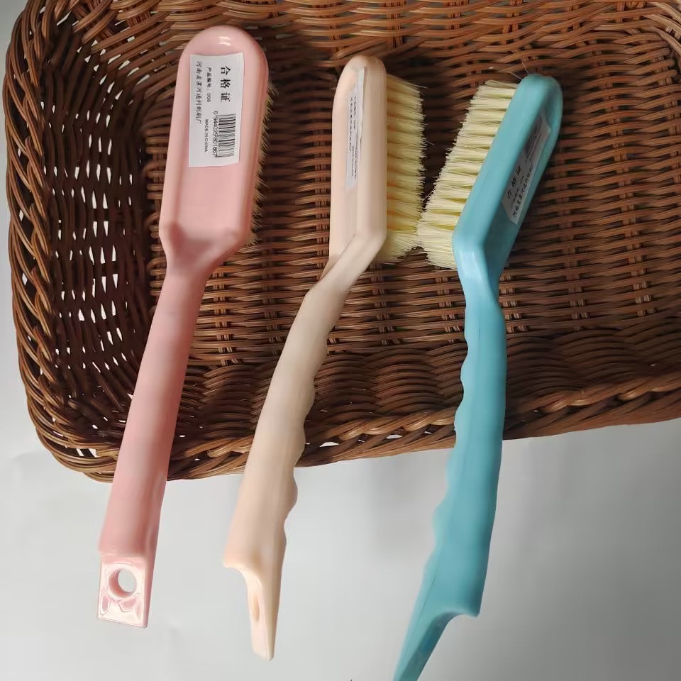 Household soft-bristled shoe brushes that do not damage shoes, shoe washing brushes, laundry brushes, hanging multi-functional long-handled cleaning board brushes wholesale details Picture