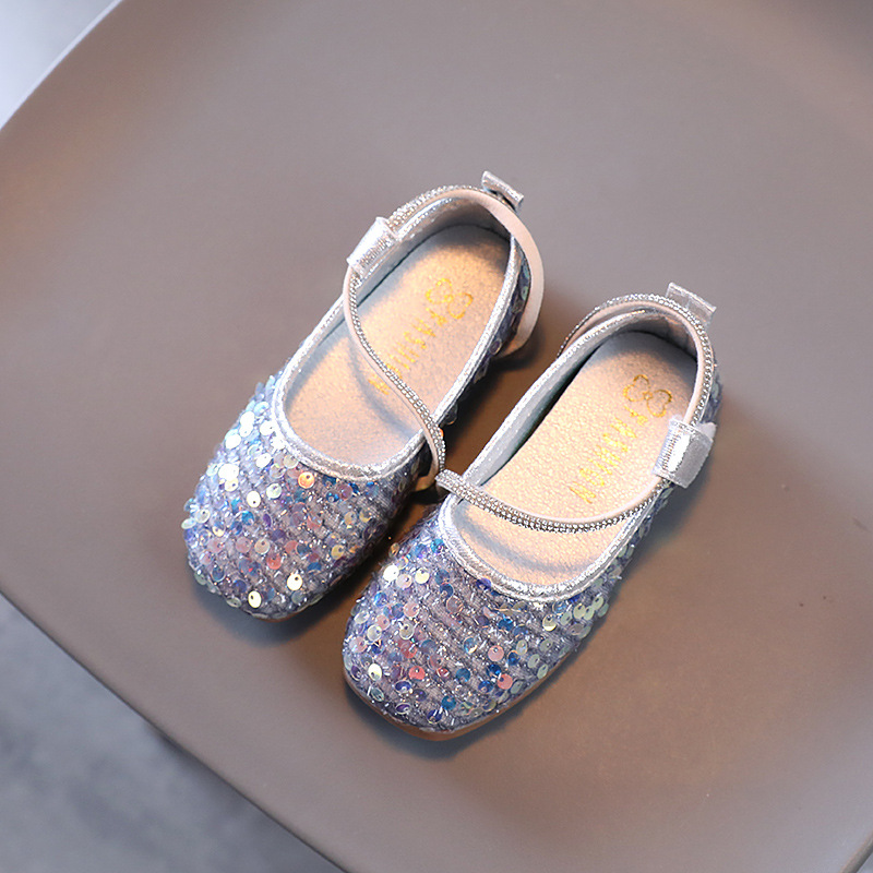 New Spring and Autumn student sequined round-toe flat little girl leather shoes, red dancing shoes, grandma shoes Specification image