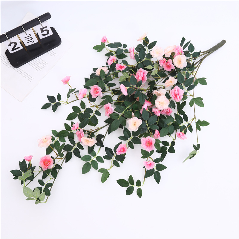 Wholesale of creative three-dimensional wall hangings with artificial flower vines, roses, green plants, flower vines, balcony and wall decorations Application Scenario