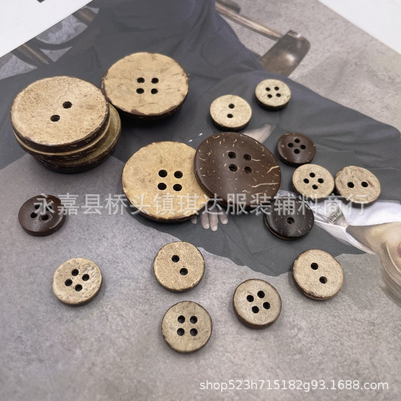 厂家直销 天然椰子壳纽扣A级白面 两眼椰子扣 椰壳扣四眼椰壳纽扣