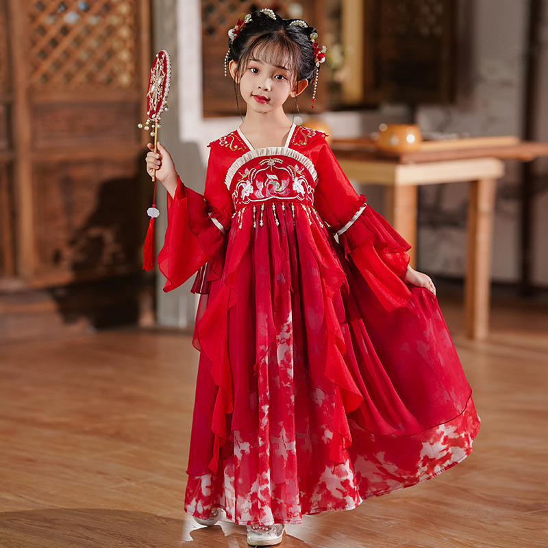 National Trend - Girls' Hanfu 2026 New Tang Suit, Chinese Style Long-sleeved Embroidered blouse and Skirt, Ancient-style performance Costume, Super Fairy Ancient-style skirt Application Scenario