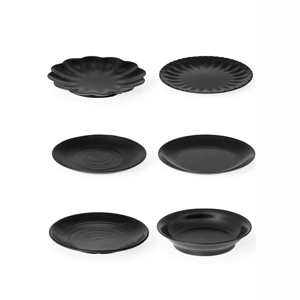 أطباق مطابخ سوداء من البلاستيك بقوائم مطابخ من البلاستيك مع صحون مشوية Item Picture