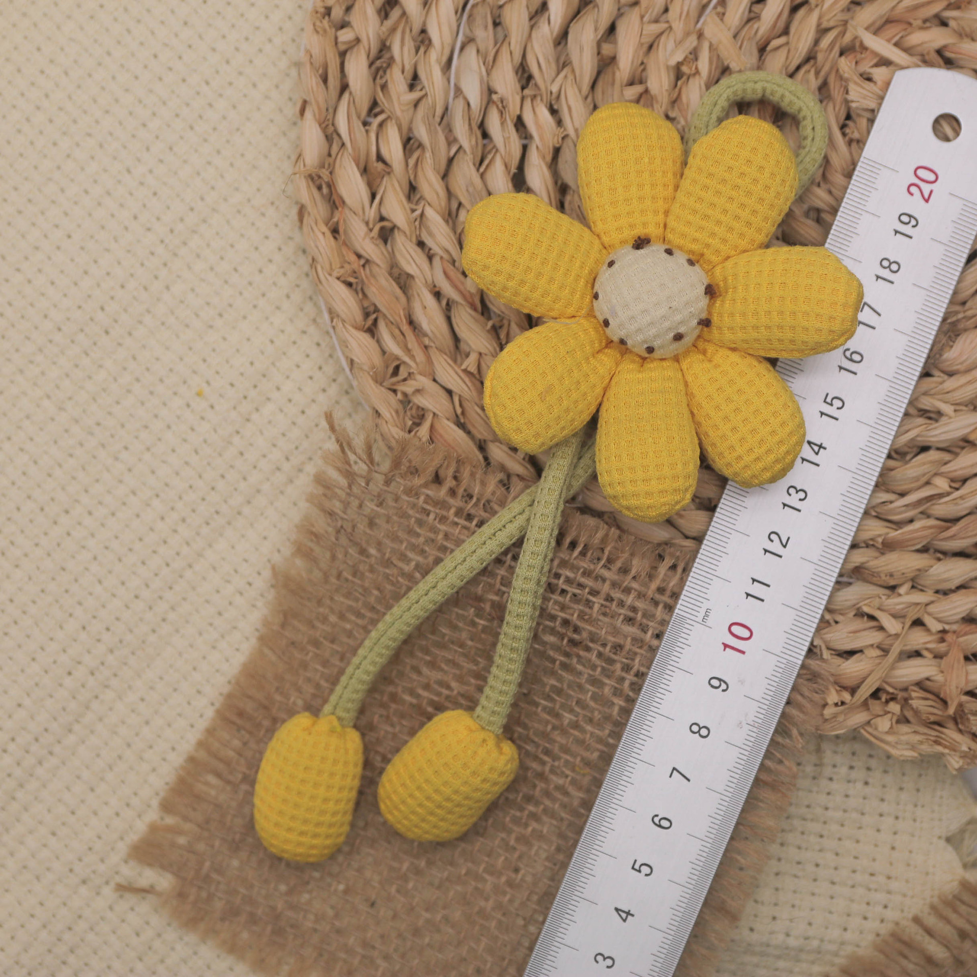 Fabric pendants, flower creative pastoral style, flower bags, clothing, hanging decorations, curtains, three-dimensional forest-themed decorative items Specification image