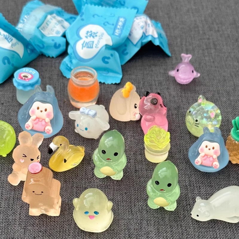 Luminous animal blind bag, mini simulation rabbit and cat models, children's toy blind box, reward gift Specification image