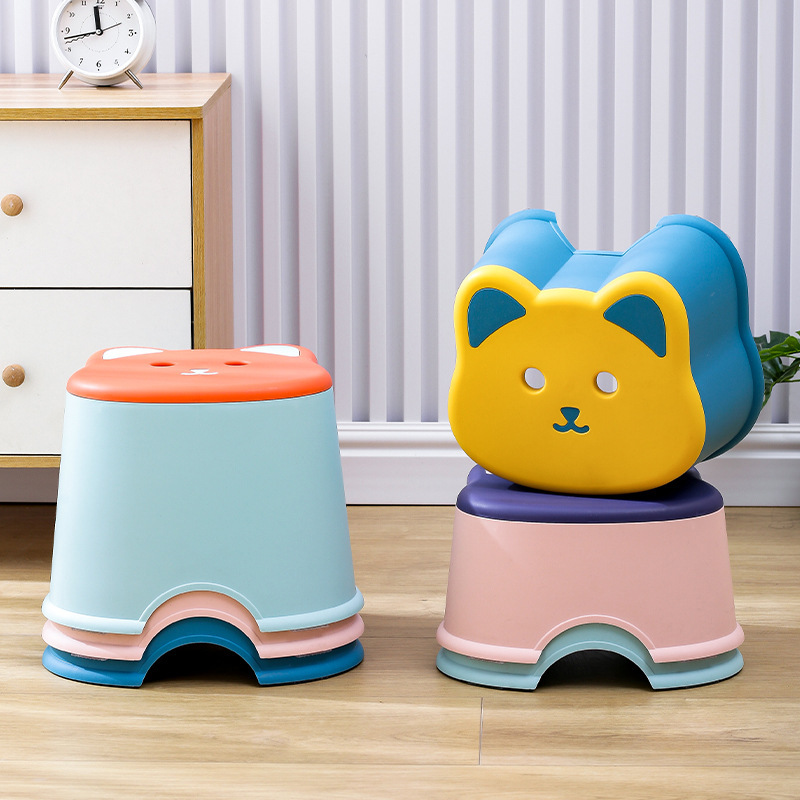 Household cartoon stool, plastic thickened round stool, high stool, small chair, creative adult low stool, stool, children's foot stool details Picture