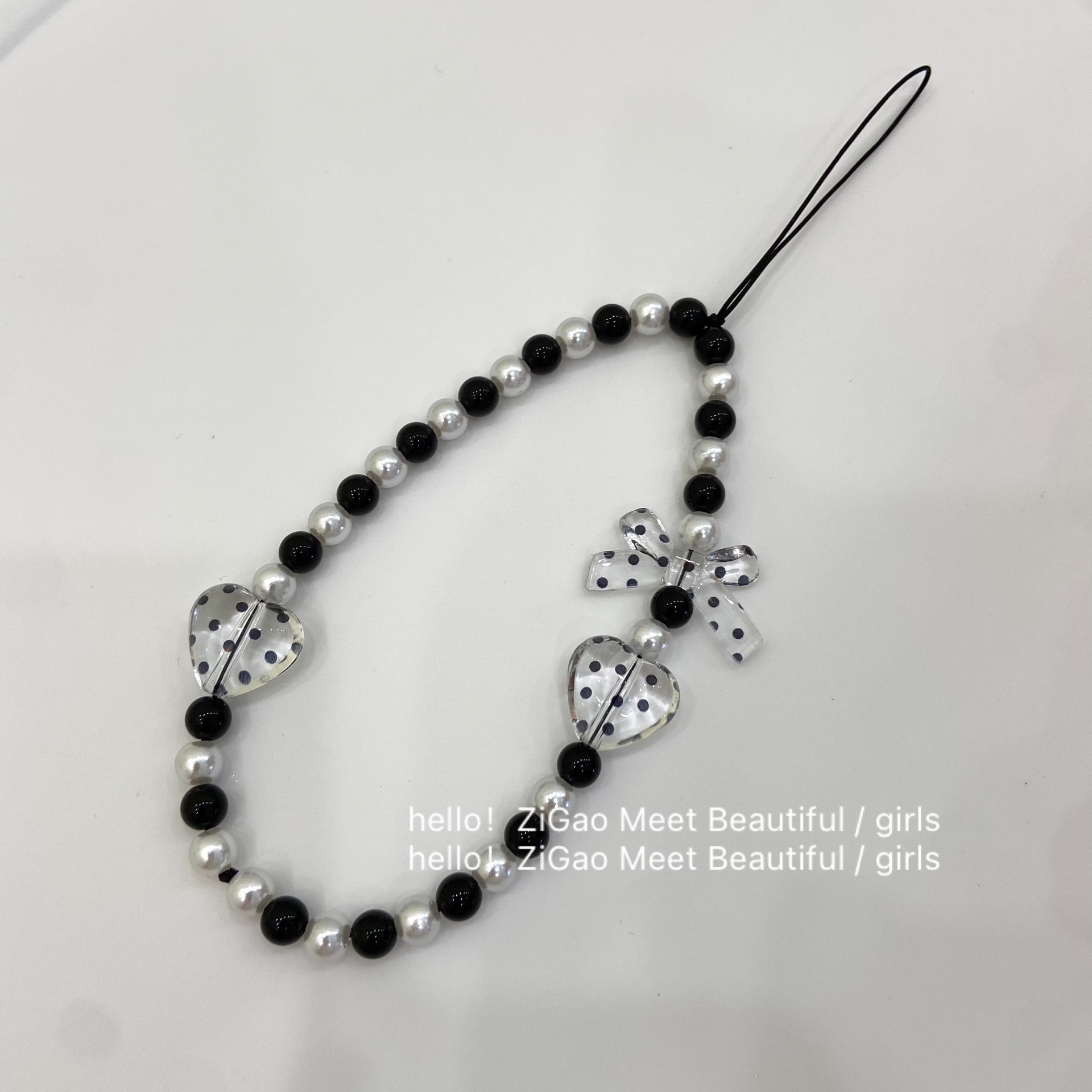 Polka Dot Love Bow Cool Girl Beaded European Style Personality Fashion Short Mobile Phone Accessories Accessories Application Scenario