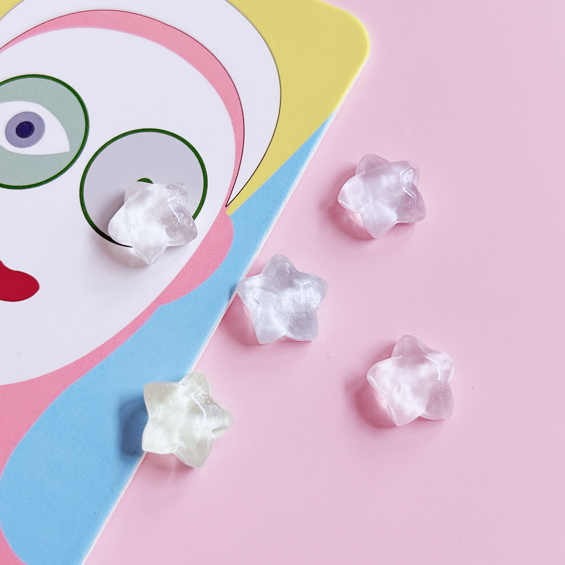 Basic translucent star decorative material resin accessories diy ornaments paired with patch handcrafted creative accessories Application Scenario