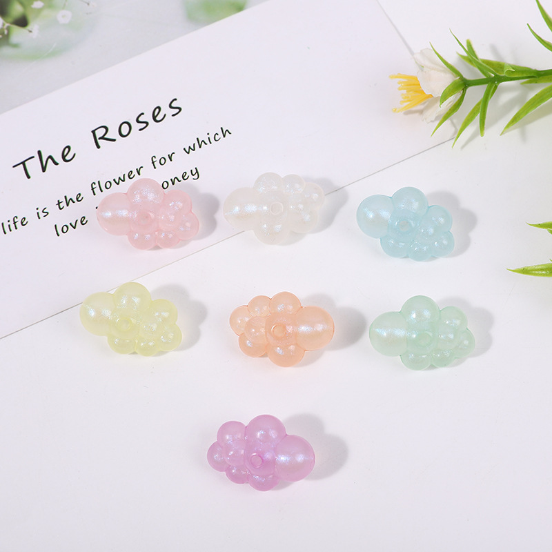 Colorful acrylic mermaid girl little cloud luminous flowing sand through-hole scattered beads DIY mobile phone chain head accessory details Picture