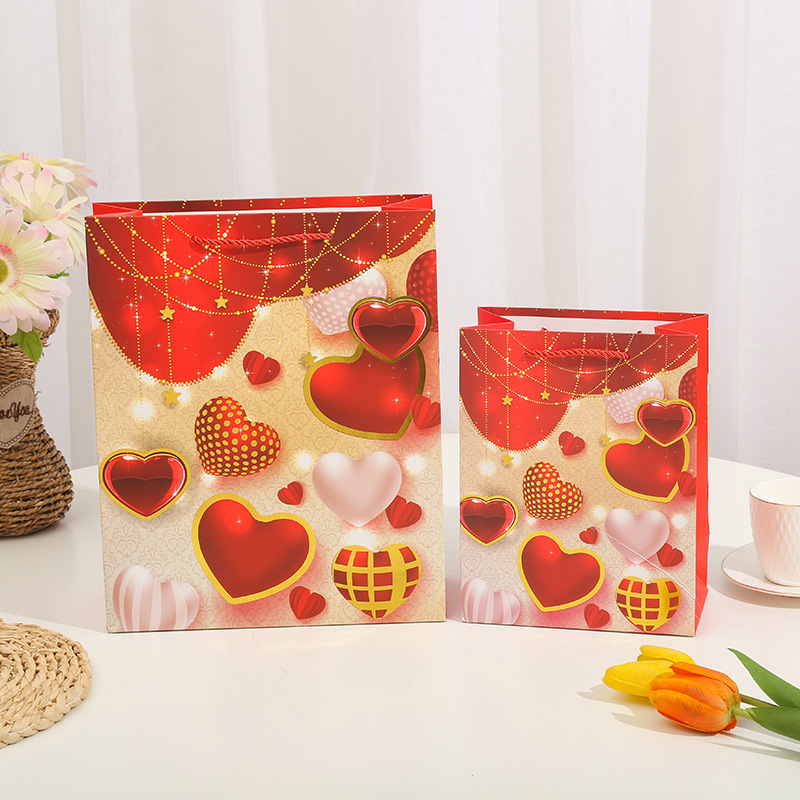 Lover Love Phnom Penh Gift Bag Tote Bag Hot Gold Powder Paper Bag Birthday Gift With South American Packaging Application Scenario