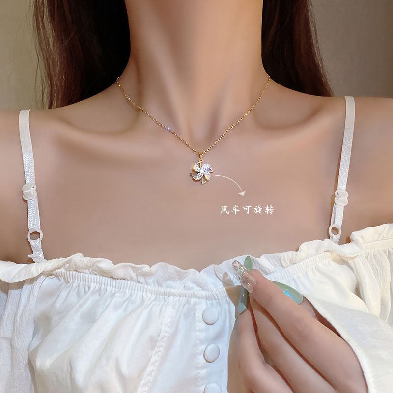 韩版小众设计/气质简约蝴蝶细节图