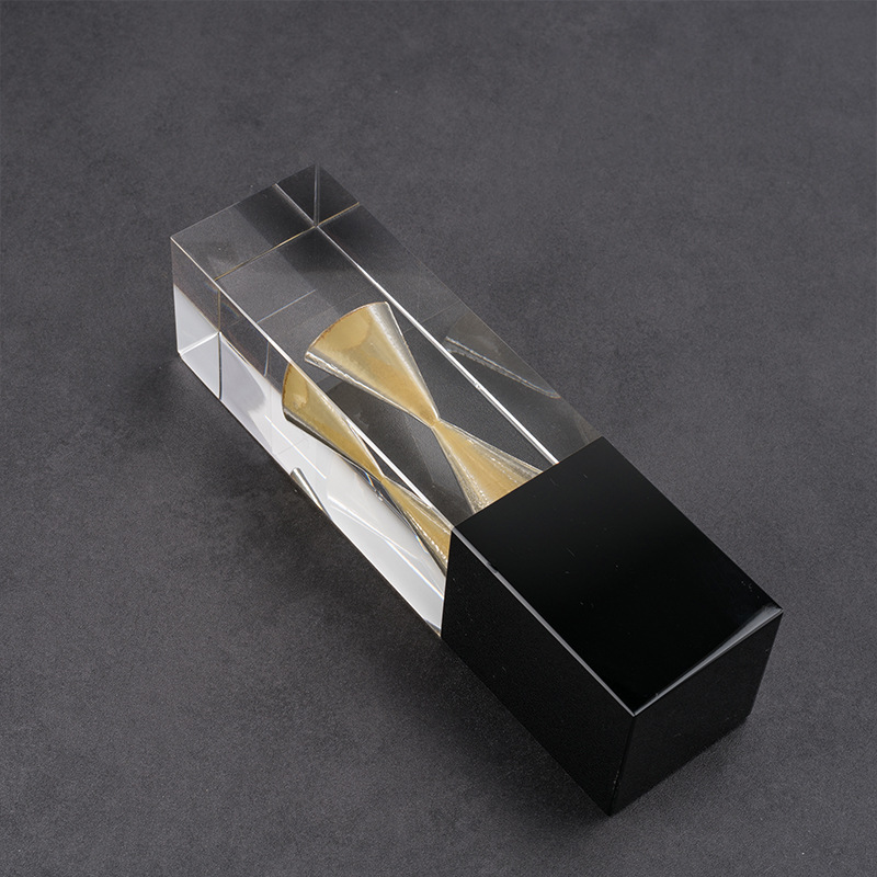 Crystal Sandblast Trophy Engraved Lettering Color Business Gift Gift Office Crystal Craft Gift Adornment Application Scenario