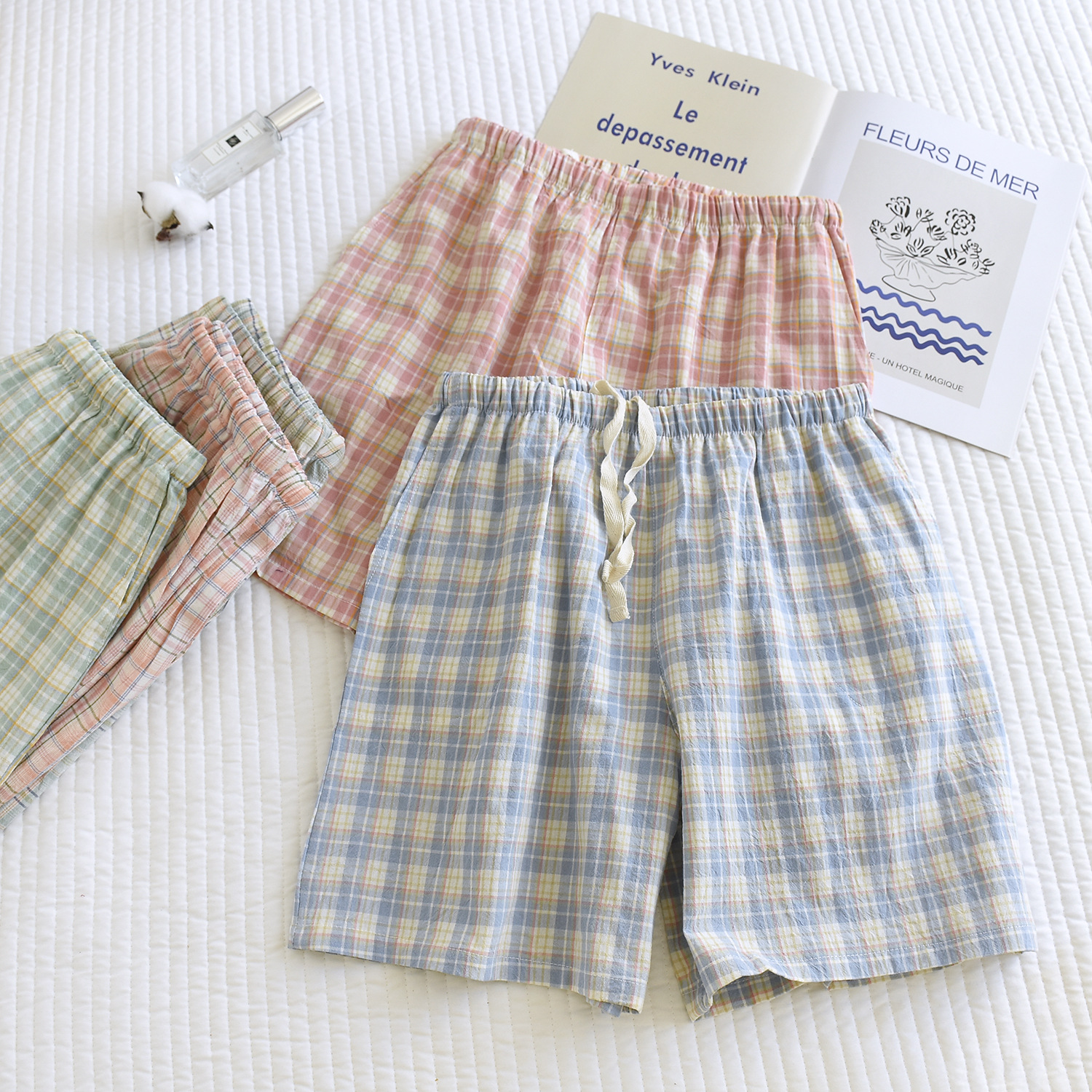 Summer new pure cotton washed cotton women's shorts, Japanese-style all-cotton outerwear pajama pants, classic checkered thin style breathable home details Picture