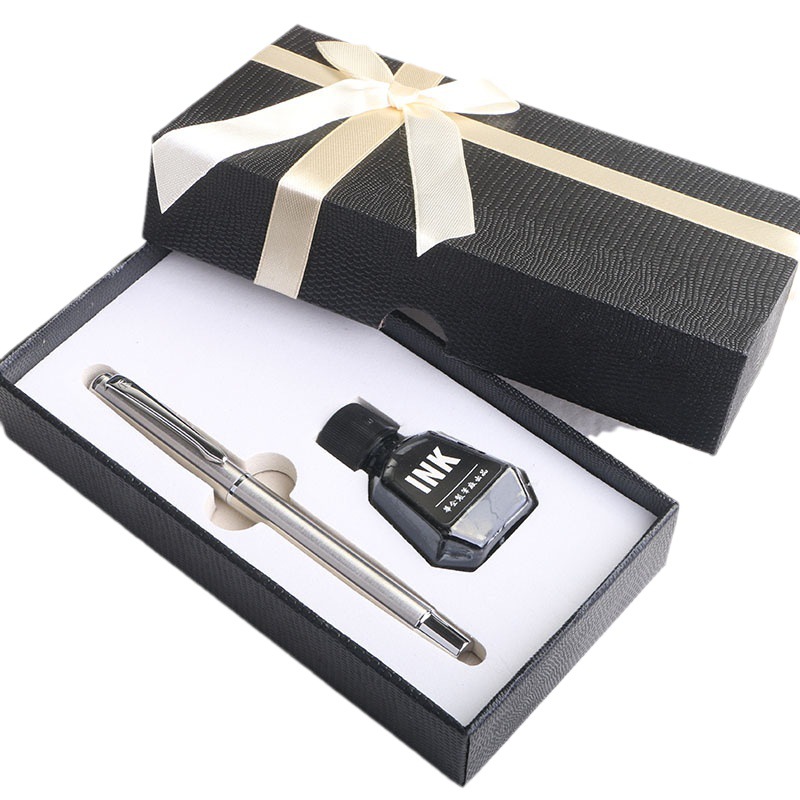 Yongsheng Art Pen, with a curved tip, thick and thin, dark tip, iridium pen tip, calligraphy, drawing, quick sketch, signature, student metal pen Item Picture