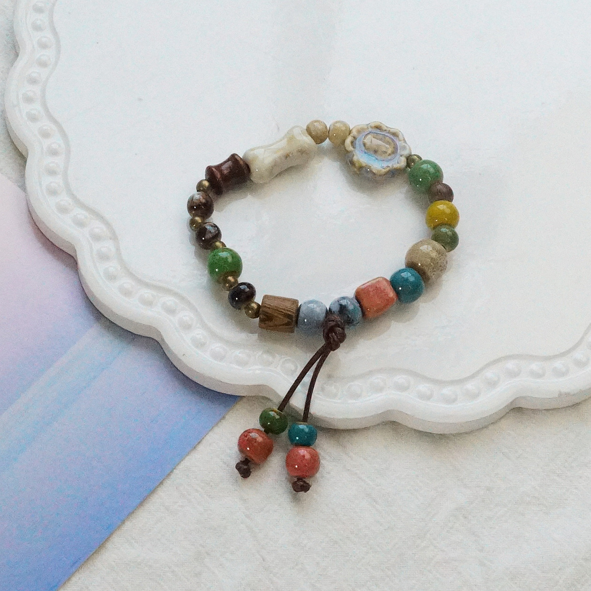 Jingdezhen ceramic bracelet gift, new Chinese-style starfish beaded student simple bracelet, no color fading, female factory wholesale Specification image