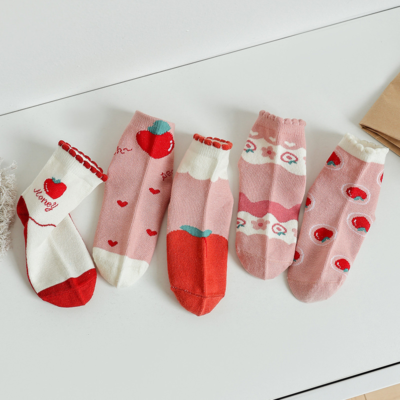 Autumn and winter versatile girls' socks, autumn style cute and warm pink strawberry long-staple cotton children's socks for girls wholesale Specification image