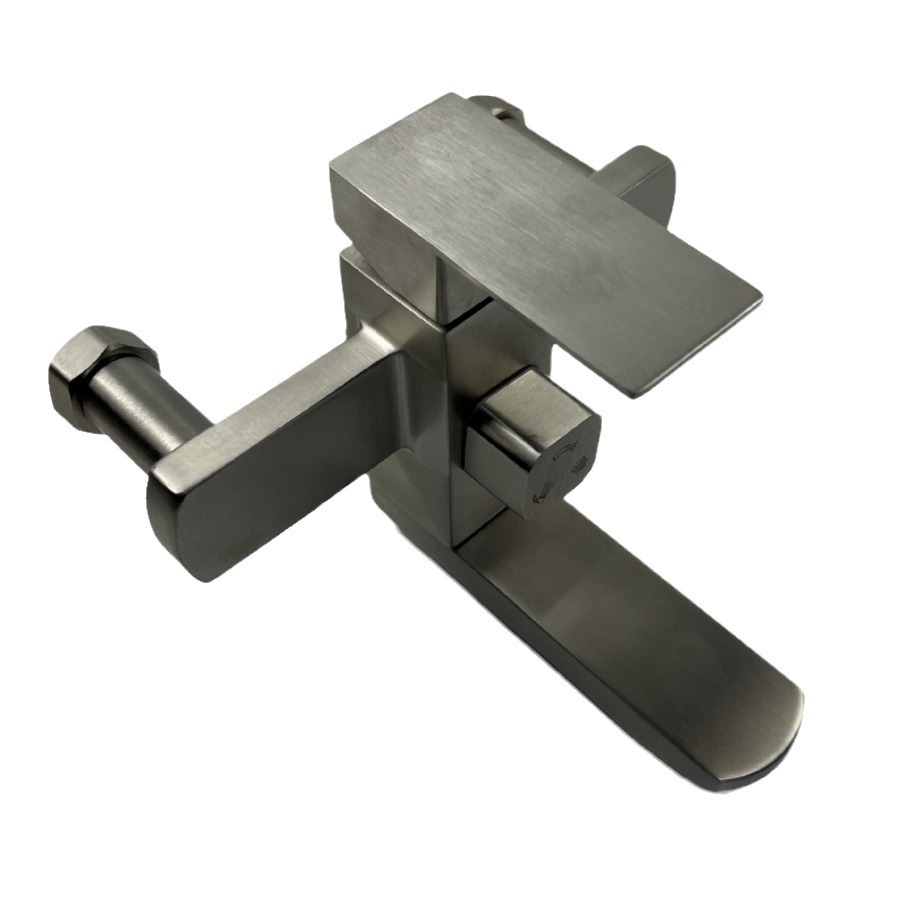 Shower faucet cold and hot water mixing valve concealed, 304 stainless steel bathtub faucet wall-mounted, bathroom three-in-one faucet Application Scenario