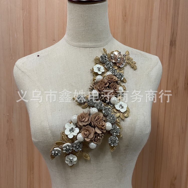 Wholesale handcrafted rhinestone pearl small flower combination sticky flower clothing accessories