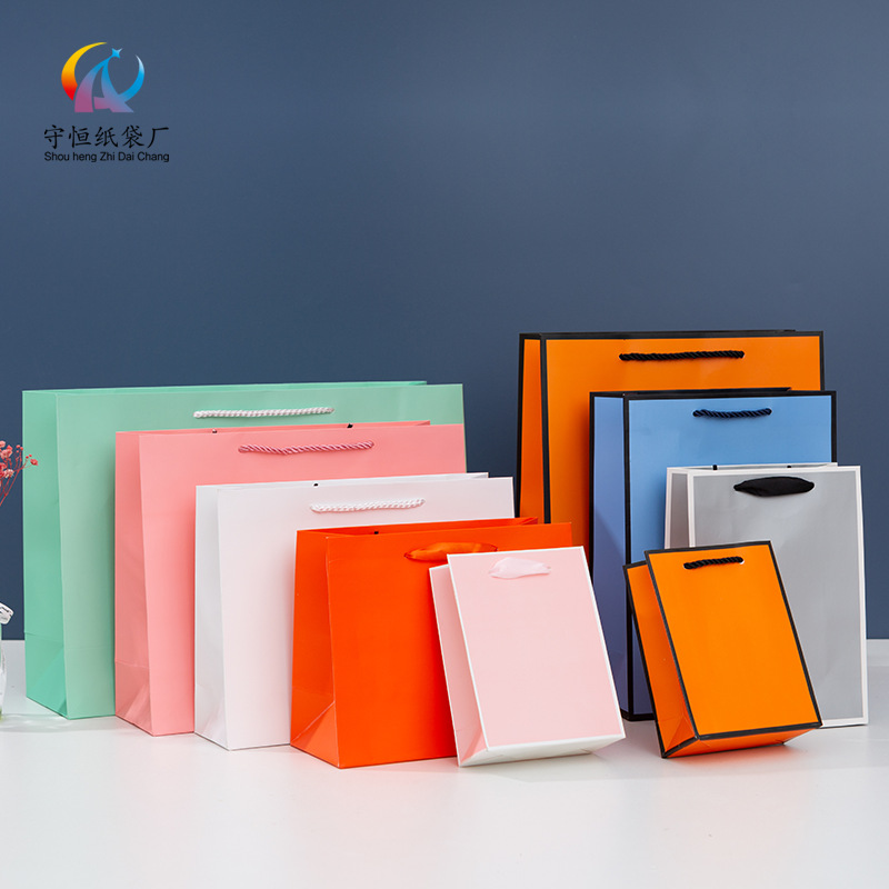Spot Wholesale Thick Kraft Bag Paper Bag Clothing Bag Gift Bag With Gift Gift Bag Gift Box Bag Application Scenario