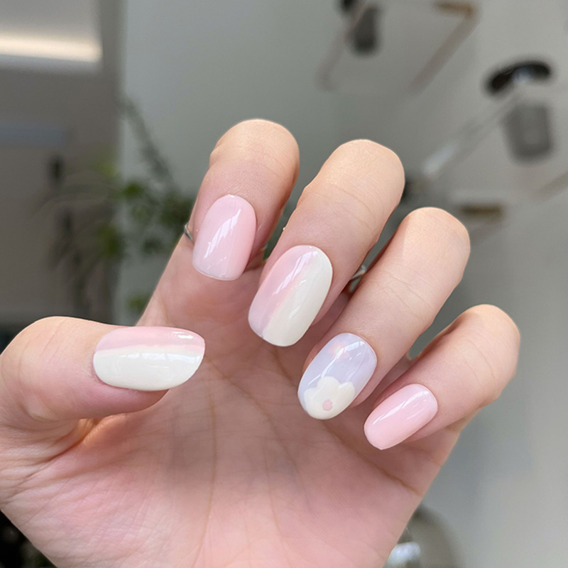 Hand-Worn Nail Nails Summer Cheese White Peach Nail Patch Color Gradient Hand-Painted Flower Fake Nail Nail Piece