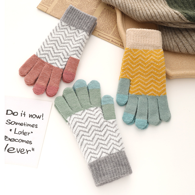 Warm gloves for women in autumn and winter, with additional fleece for cold protection, knitted jacquard wavy wool, touch screen, five-finger gloves