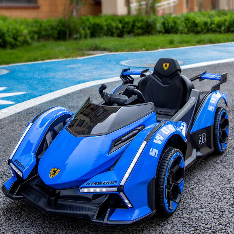 Children's Electric Car Toy Car Can Sit People Children Four-Wheeled Car Baby Remote Control Car Men And Women Children Car Can Be Charged Application Scenario