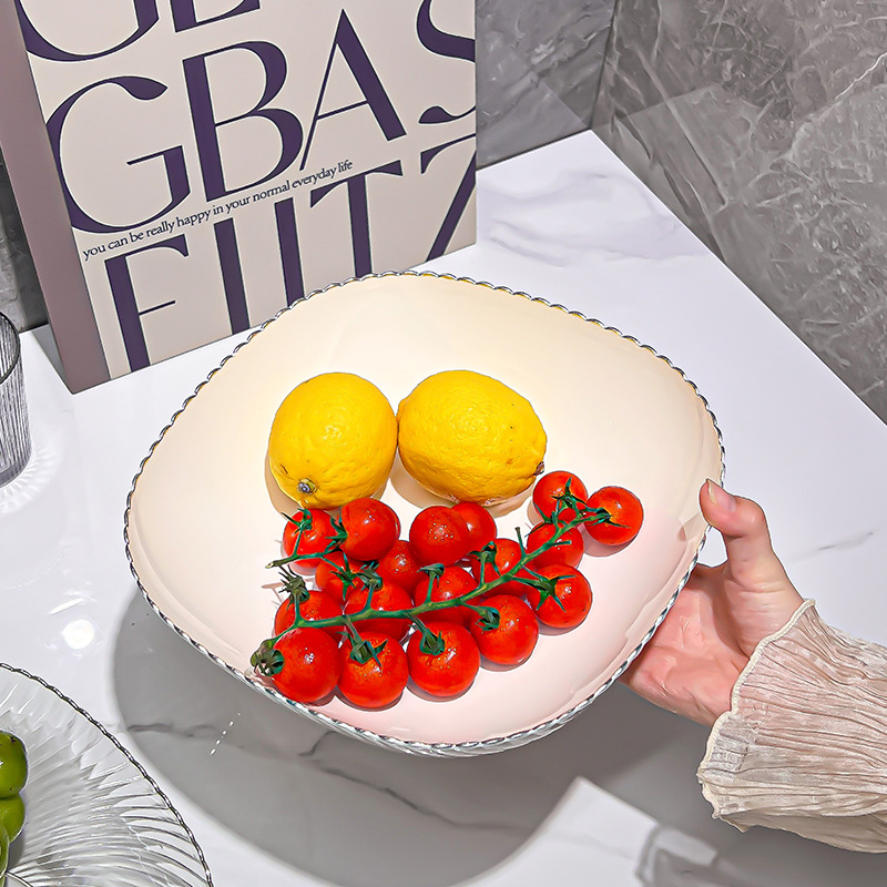 A Generation Of Light Luxury Transparent Fruit Tray Plastic Fruit Tray Home Living Room Coffee Table Snack Candy Tray High Appearance Level Application Scenario