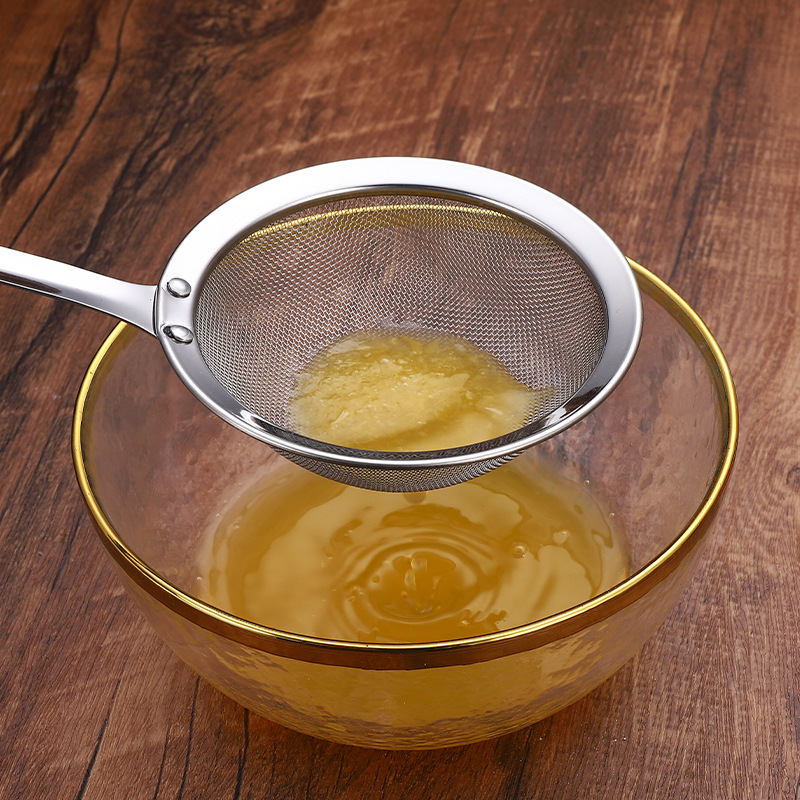 304 Stainless Steel Strainer Sieve Fine Mesh Juice Baby Food Flour Sieve Frying Mesh Oil Filter Spoon Application Scenario