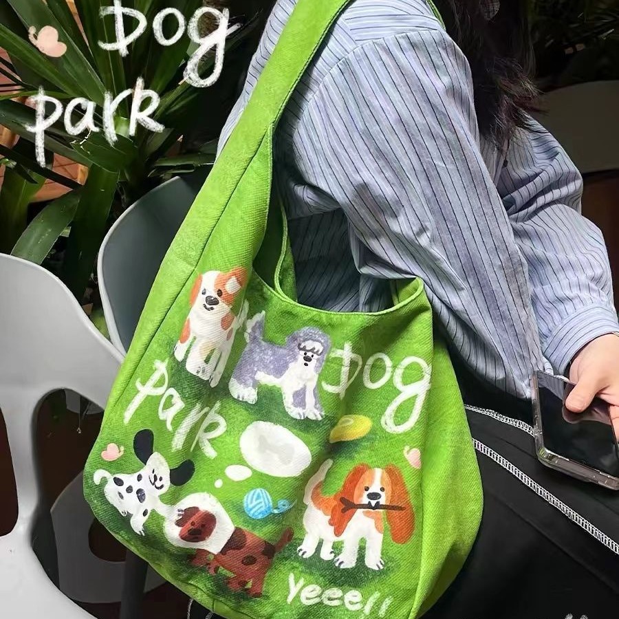 2024 New Spring outing puppy single-shoulder bag, versatile large-capacity canvas bag, student commuting tote bag, women's outing bag full figure