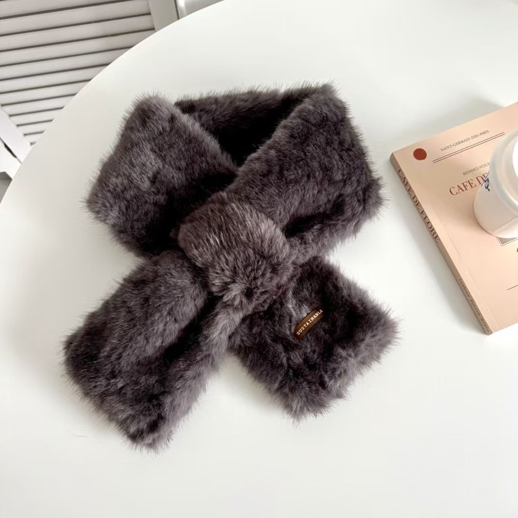 甜美可爱交叉毛毛领女冬季新款加厚保暖短围脖气质轻奢仿貂毛围巾