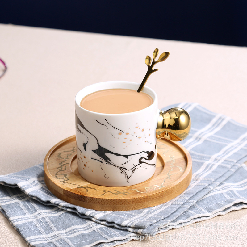 金色创意欧式陶瓷杯圆柄马克杯碟带勺碟色釉商务礼物下午茶咖啡杯图