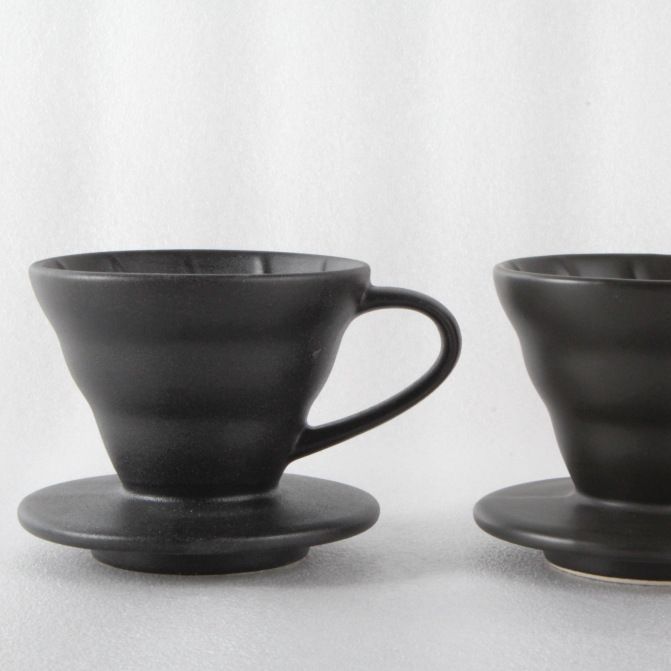 咖啡杯/咖啡杯套装/纸质杯盖/咖啡杯碟/陶瓷杯和盘子白底实物图