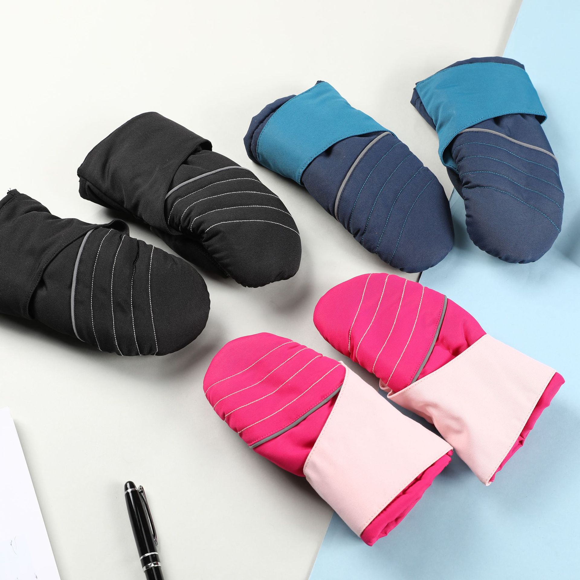 Supply wholesale warm ski gloves ski gloves wholesale children's ski gloves full figure