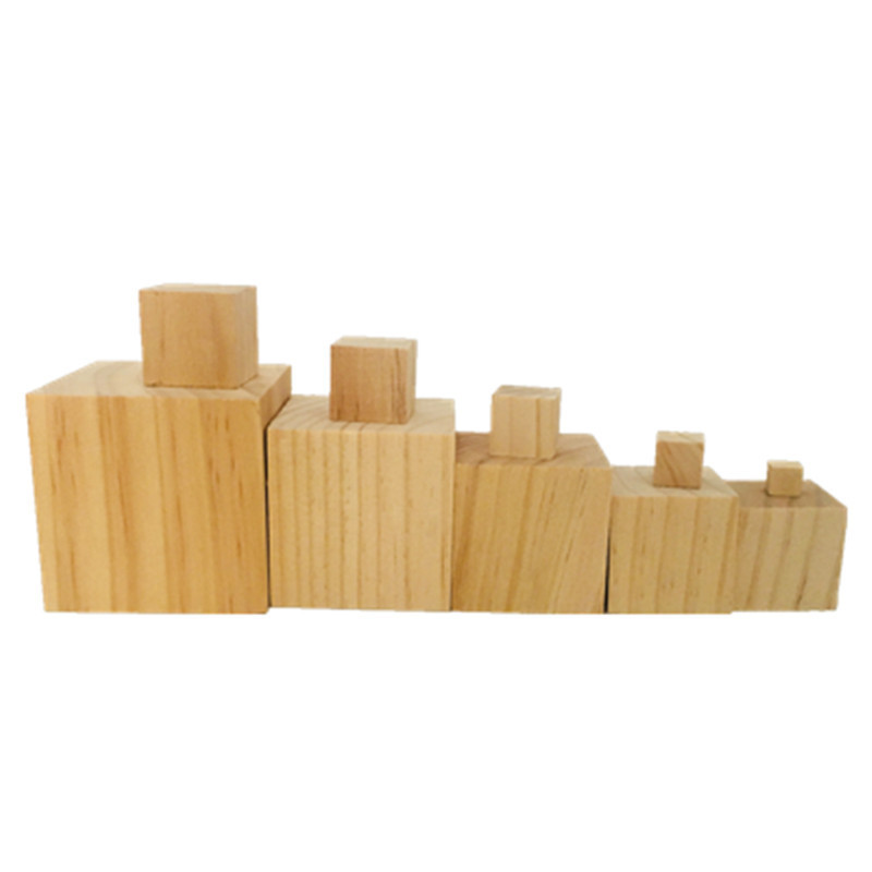 Cube pine wood blocks, pine cubic small wood blocks, solid wood building blocks, pine wood diy handcrafted model making materials Application Scenario