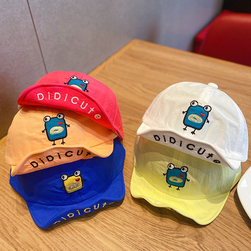 Baby hats, thin styles for spring and autumn, cute and super adorable baseball caps for girls, sun hats for boys, and hats for young children in summer