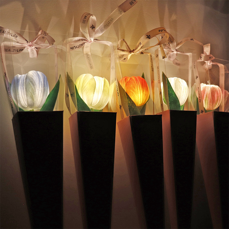 Led Tulip Nightlight Simulation Flower Bouquet Fresh Decoration Ins Girl Room Dormitory Bed Decoration Atmosphere Lamp Application Scenario