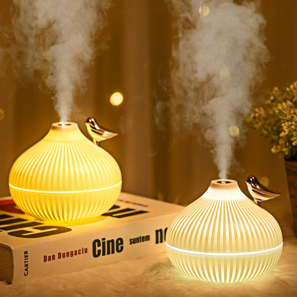 Yisifan's new Little Onion humidifier, a creative silent desktop office fog volume water replenishment device and usb atomizer details Picture