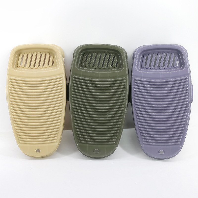 Plastic laundry scrubbing board, thickened washboard, anti-slip mini laundry board for household laundry, creative dormitory for kneeling full figure