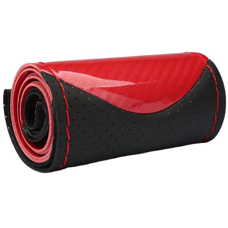 Factory wholesale crystal carbon fiber super-fine leather handlebar covers, all-season universal hand-sewn handlebar covers, car decoration steering wheel covers Application Scenario