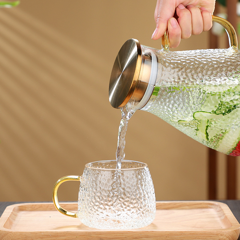 Caliente venta de vidrio resistente a altas temperaturas hervidor frío hogar verano gran capacidad hacer té tetera anti-caída martillo patrón botella taza de agua fría Application Scenario