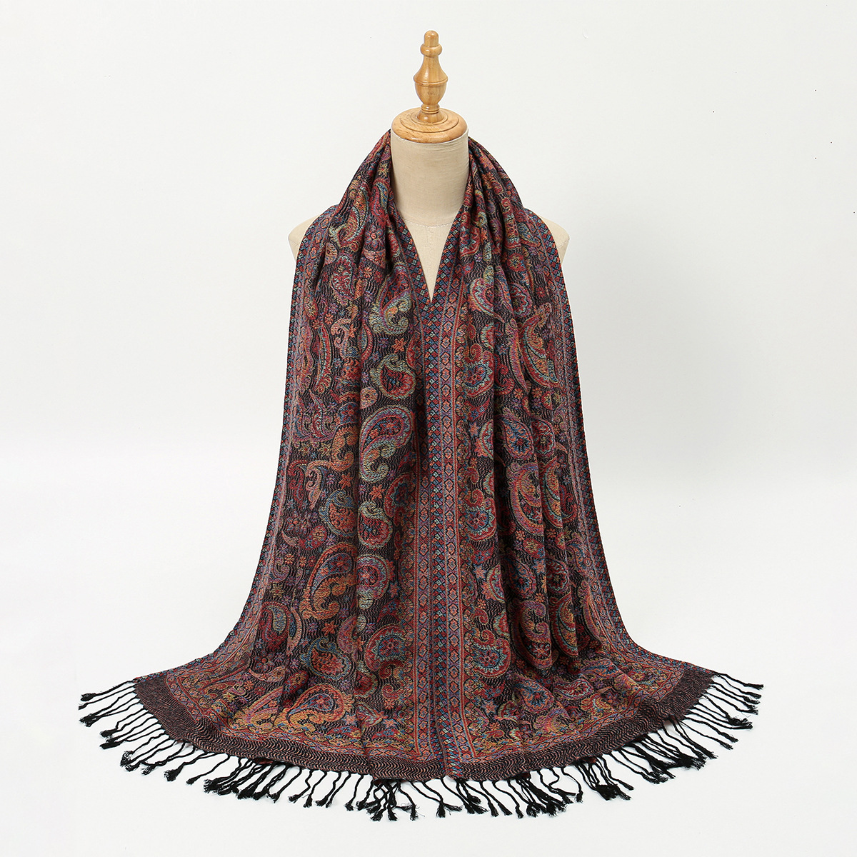 A new type of popular cashew jacquard tassel long scarf with a retro ethnic style, paired with a warm shawl and scarf for women pic 8