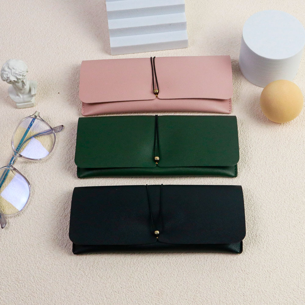 New soft-pack eyeglass storage case, leather eyeglass storage case with buckle strap, simple and portable, large capacity, eyeglass case wholesale details Picture