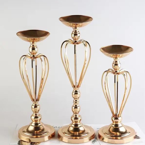 European New Cross-Border Candlestick Flower For Wedding Table False Flower Stand Hotel Restaurant Flower Decoration Road Guide Application Scenario