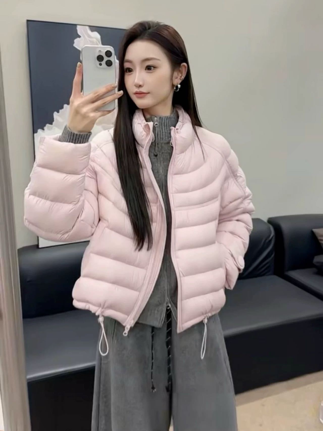 Winter 2025 down jacket for women, thickened with down, warm stand-up collar, new style down jacket with college style and ribs pic 2