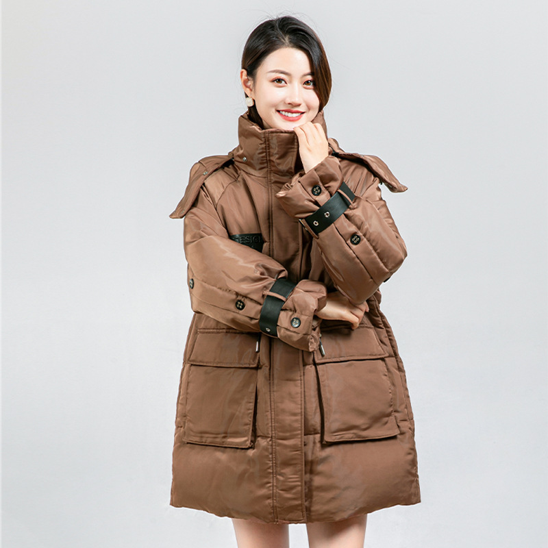 2025 New mid-length, waist-cinching and slimming down jacket for women, winter windproof and warm hooded duck down bread jacket and cotton-padded jacket details Picture