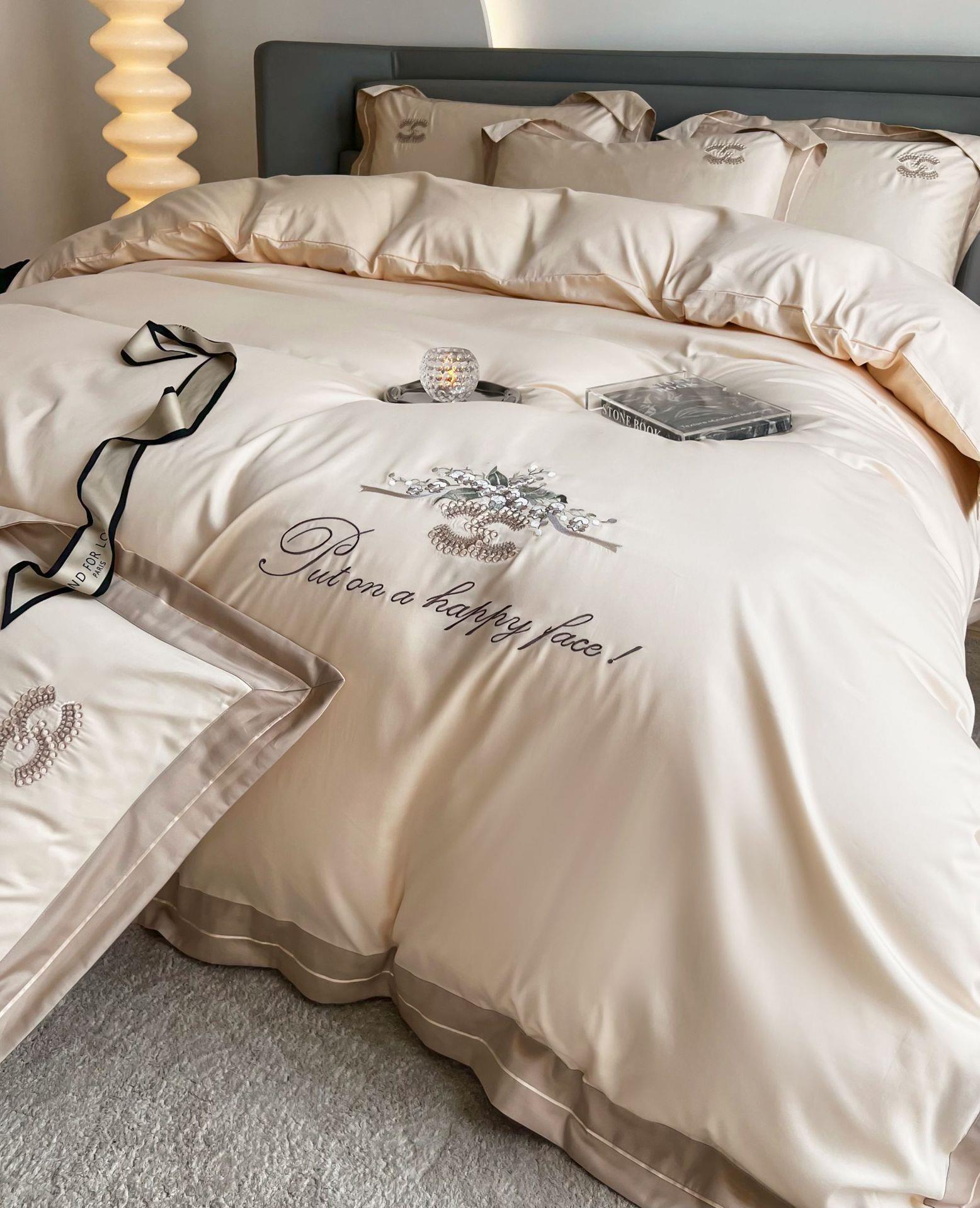 210-piece pure cotton four-piece set, with a light luxury and high-end feel. 100 pieces of pure cotton high-end bed sheets, duvet covers and bed covers, summer bedding details Picture